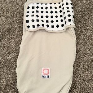 Nanit Kids Pajamas Sleep Sack - Cream and Black